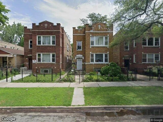 House image located at Chicago, IL 60609