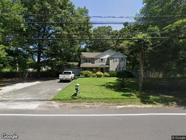 House image located at Farmingville, NY 11738