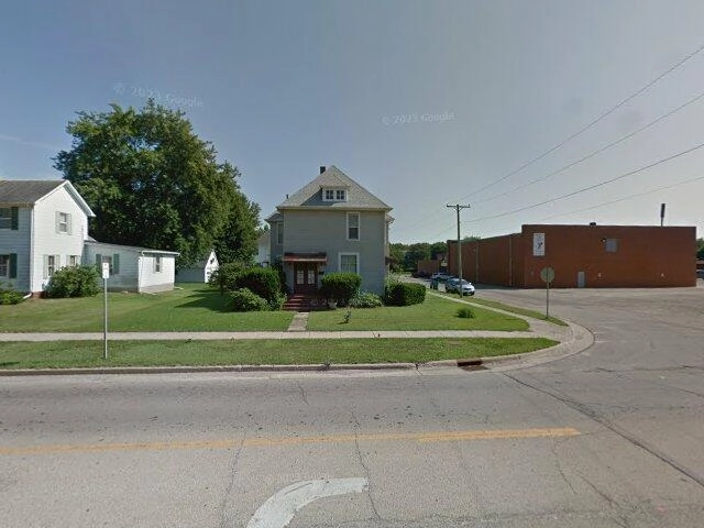 House image located at Farmington, IL 61531