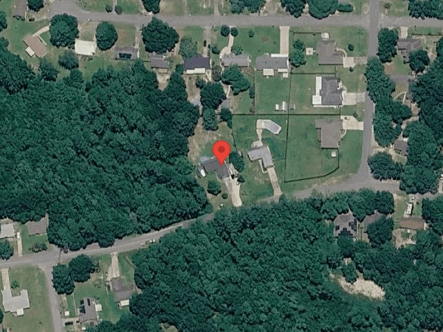 House image located at Crestview, FL 32539