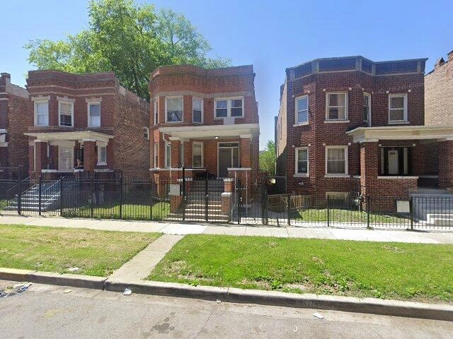 House image located at Chicago, IL 60644