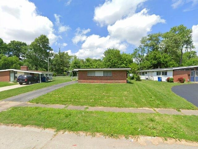 House image located at Saint Louis, MO 63134
