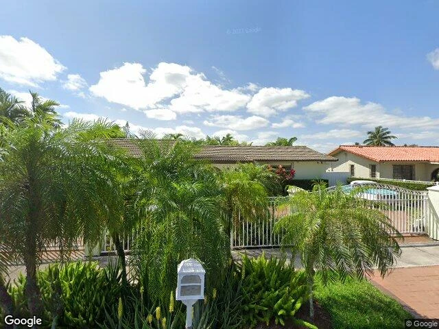 House image located at Miami, FL 33173
