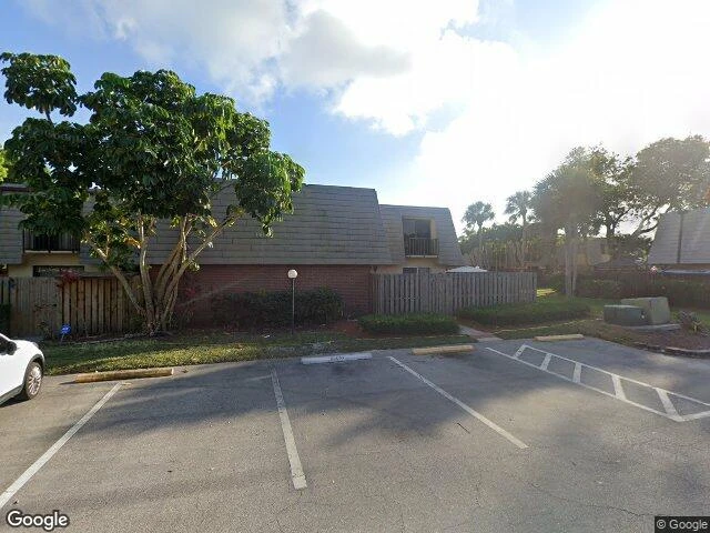 House image located at Fort Myers, FL 33907