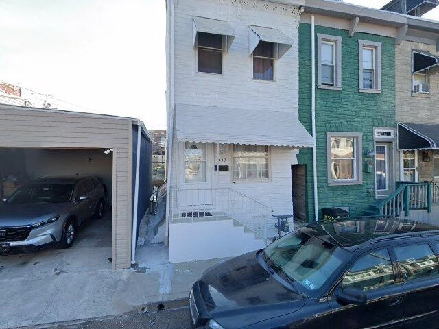 House image located at Reading, PA 19604