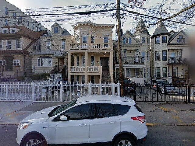 House image located at Bronx, NY 10463
