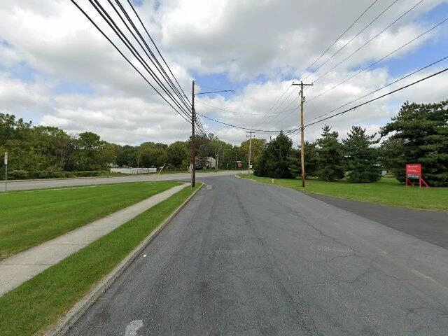 House image located at Mechanicsburg, PA 17055