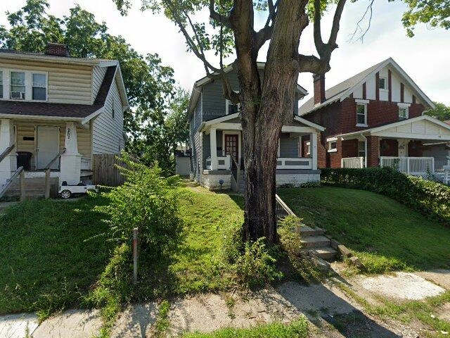 House image located at Columbus, OH 43204