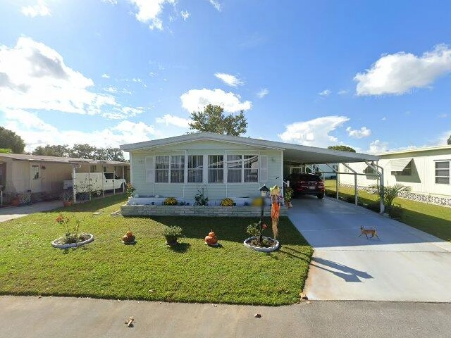 House image located at Palmetto, FL 34221