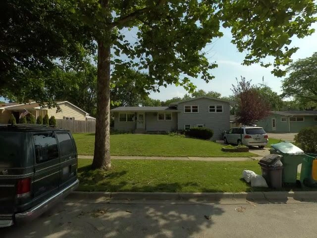 House image located at Sycamore, IL 60178