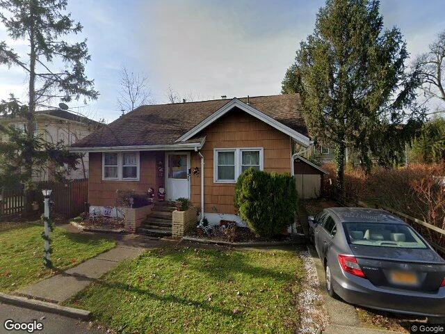 House image located at Lindenhurst, NY 11757