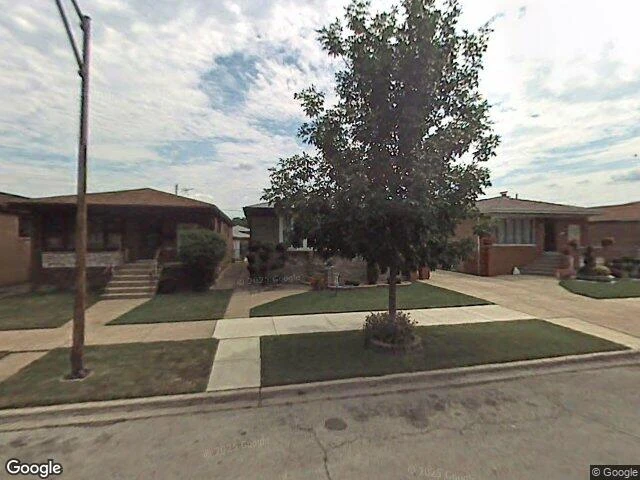 House image located at Chicago, IL 60617