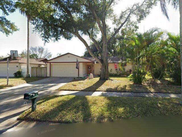 House image located at Tampa, FL 33624