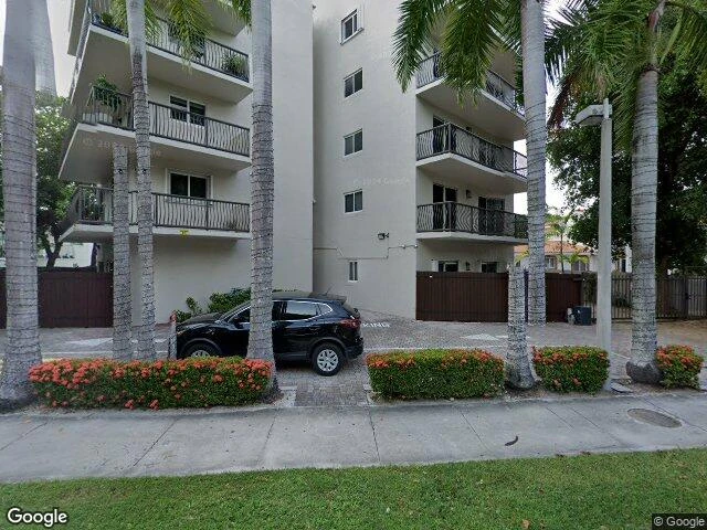 House image located at Miami, FL 33129