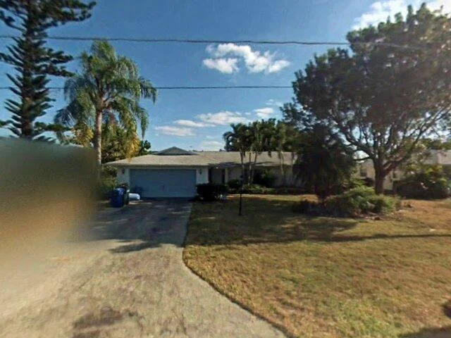 House image located at Fort Myers, FL 33908