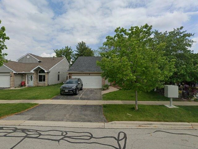 House image located at Woodridge, IL 60517