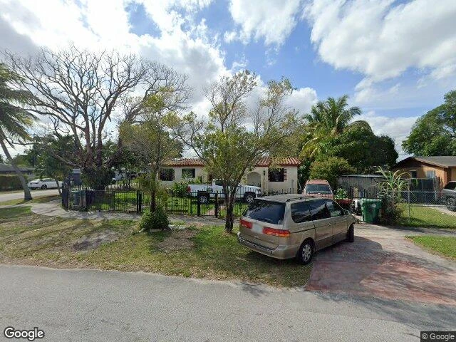 House image located at Miami, FL 33176