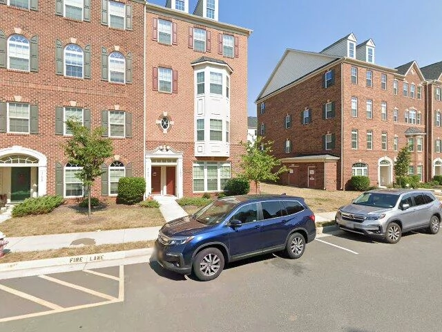 House image located at Ashburn, VA 20147