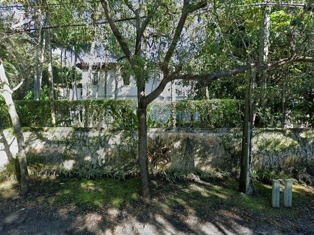 House image located at Miami, FL 33143