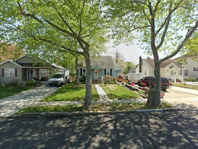 House image located at Paulsboro, NJ 08066