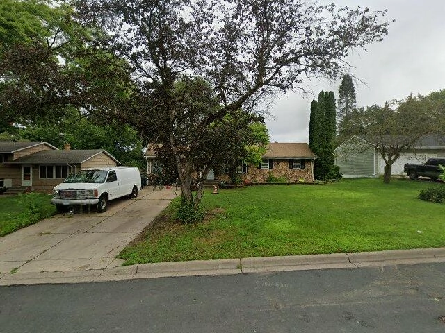 House image located at Saint Paul, MN 55110