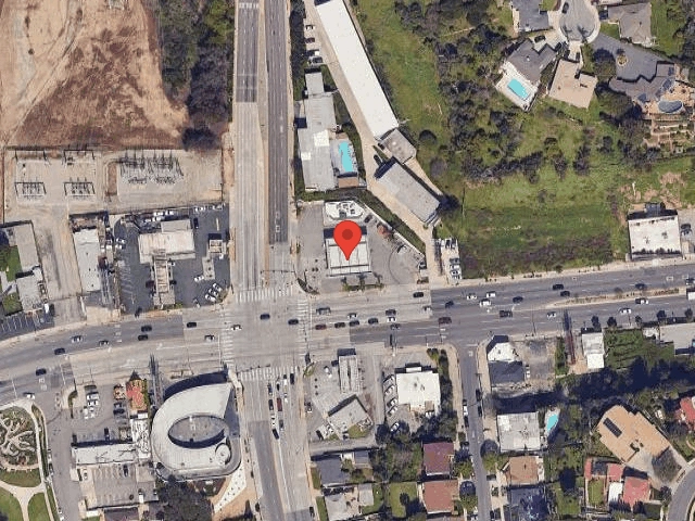 House image located at Los Angeles, CA 90043
