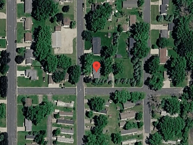 House image located at Oelwein, IA 50662
