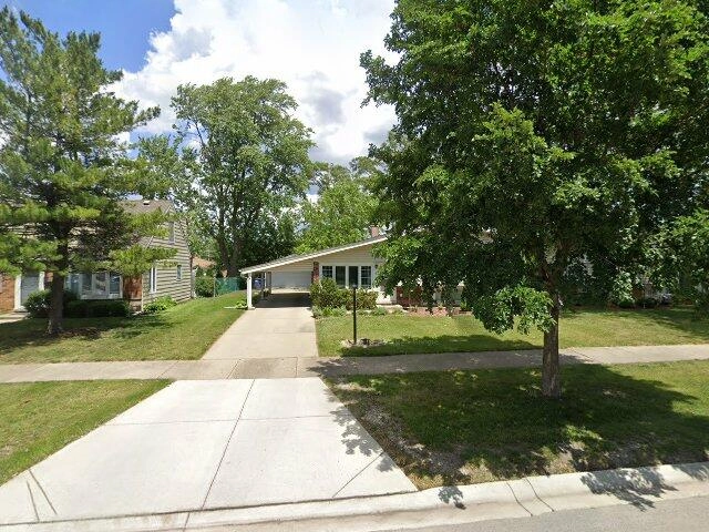 House image located at Des Plaines, IL 60018