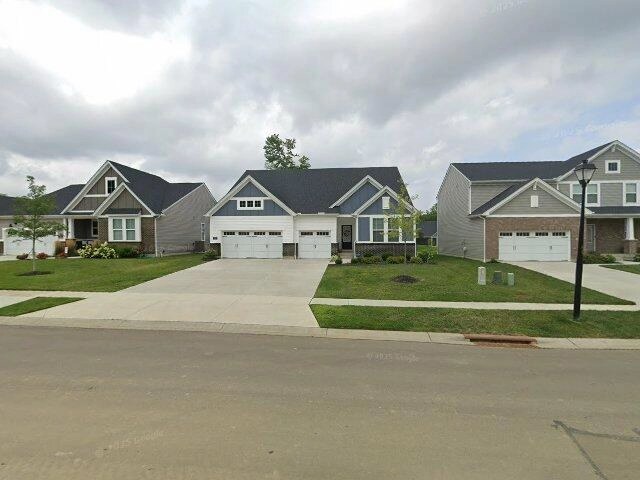 House image located at Batavia, OH 45103