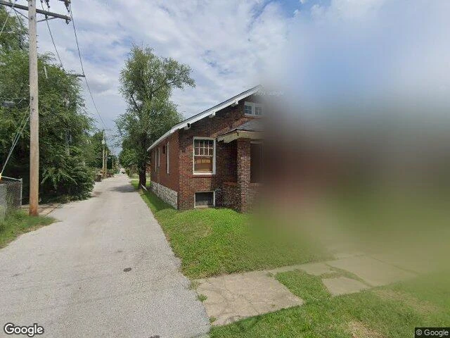 House image located at Saint Louis, MO 63115