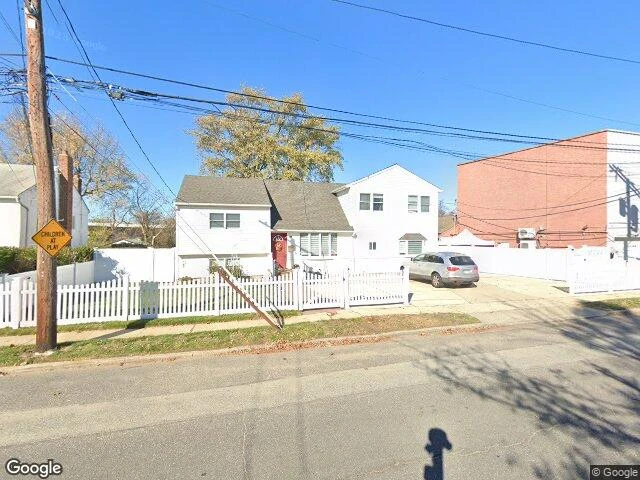 House image located at Oceanside, NY 11572