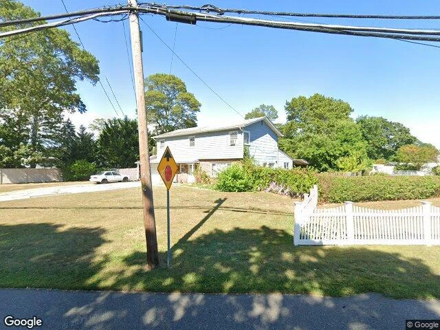 House image located at West Babylon, NY 11704