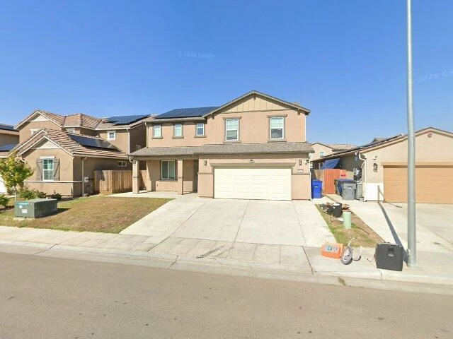 House image located at Fresno, CA 93727