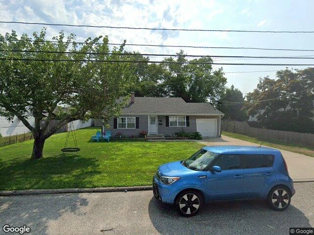 House image located at Medford, NY 11763