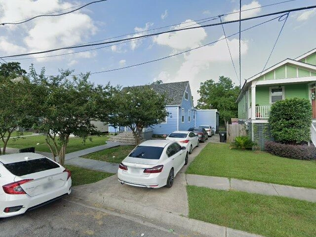 House image located at New Orleans, LA 70122