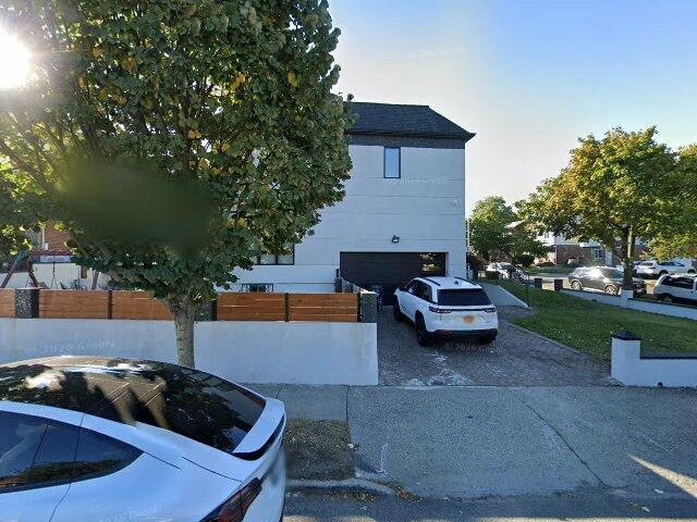 House image located at Oakland Gardens, NY 11364