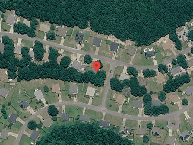 House image located at Crestview, FL 32536