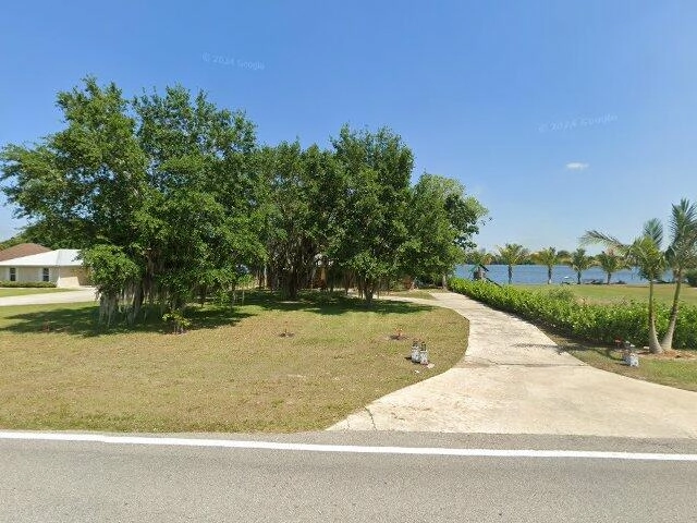 House image located at Dunedin, FL 34698