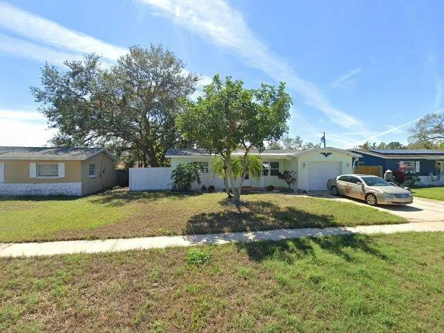 House image located at Largo, FL 33770
