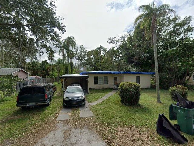 House image located at Bradenton, FL 34203