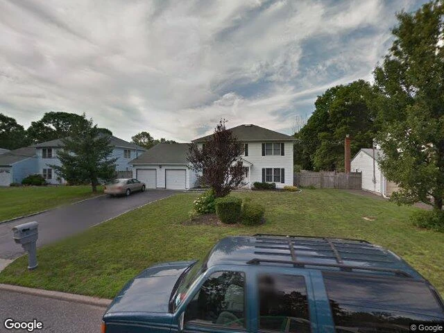 House image located at Holbrook, NY 11741