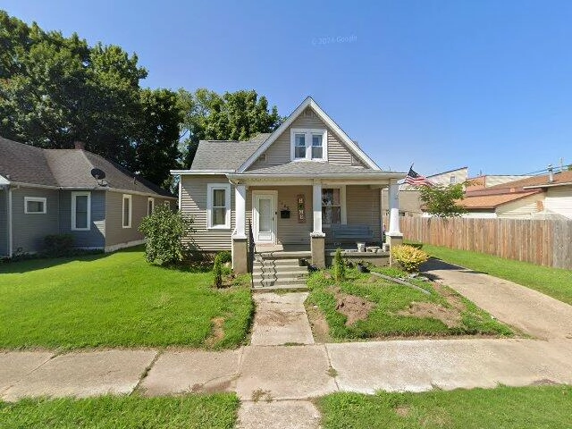 House image located at Vincennes, IN 47591