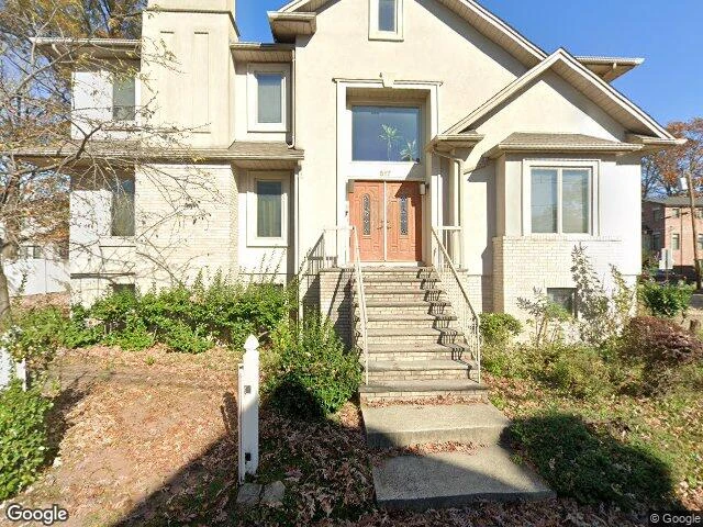 House image located at Fort Lee, NJ 07024