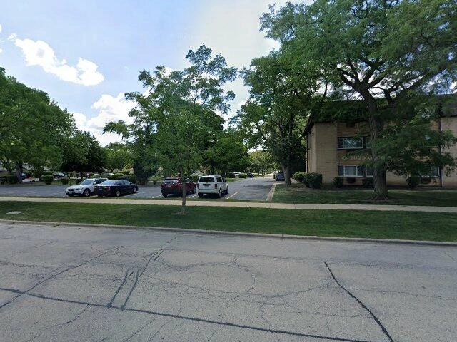 House image located at Arlington Heights, IL 60005