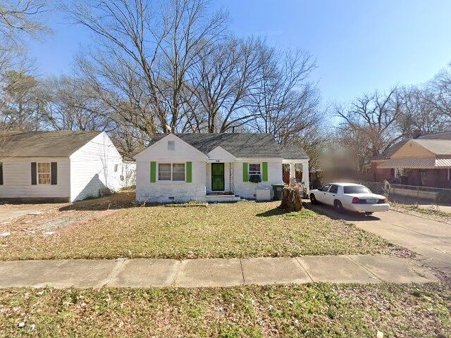 House image located at Memphis, TN 38122