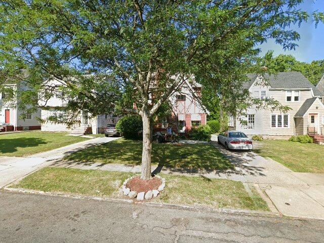House image located at Cleveland, OH 44121