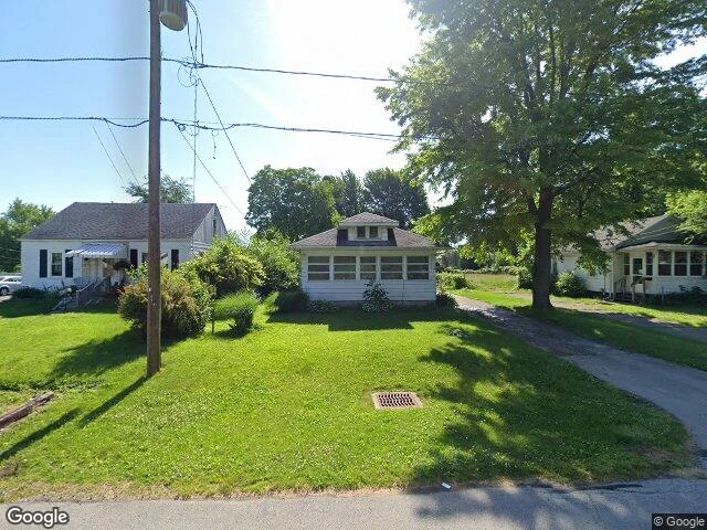 House image located at Oregon, OH 43616