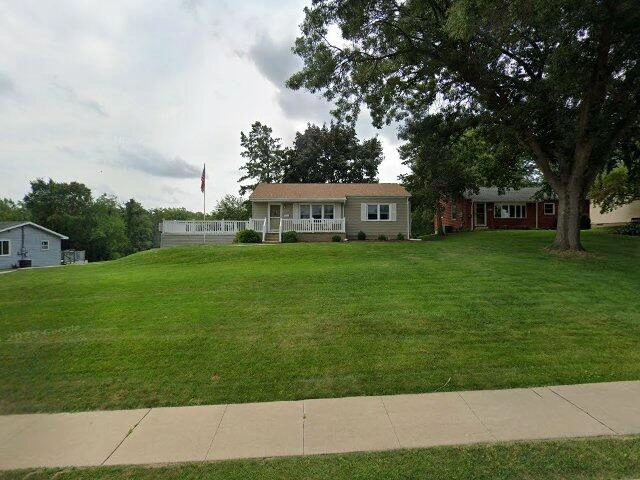 House image located at South Elgin, IL 60177