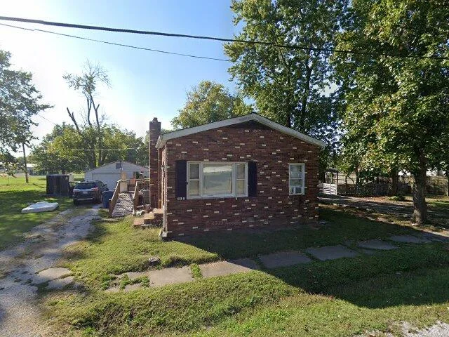 House image located at Hurst, IL 62949
