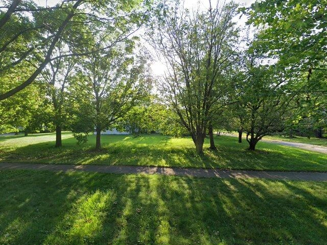 House image located at Lake Forest, IL 60045